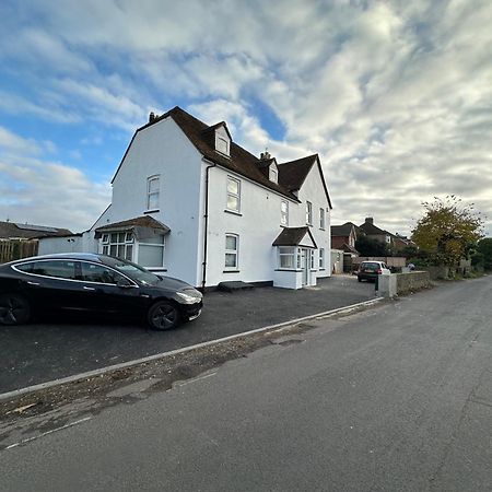 Farm House Villa Swanley Exterior photo